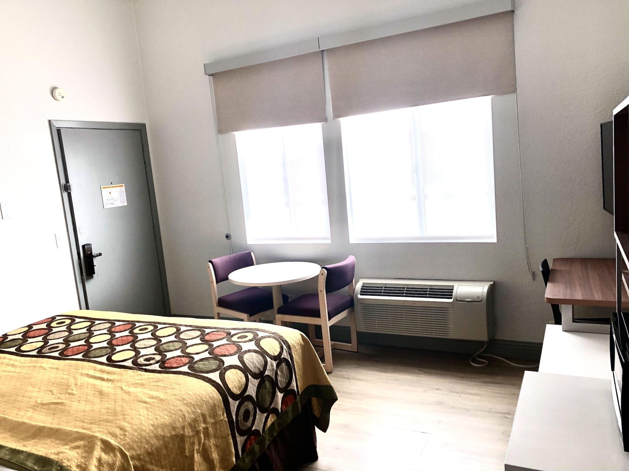 Super 8 By Wyndham Fort Bragg Extérieur photo